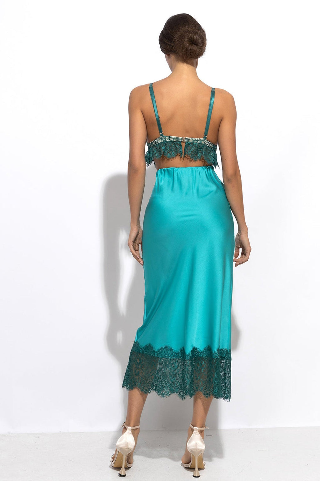 GREEN LACE TOP - ESSENTIALS