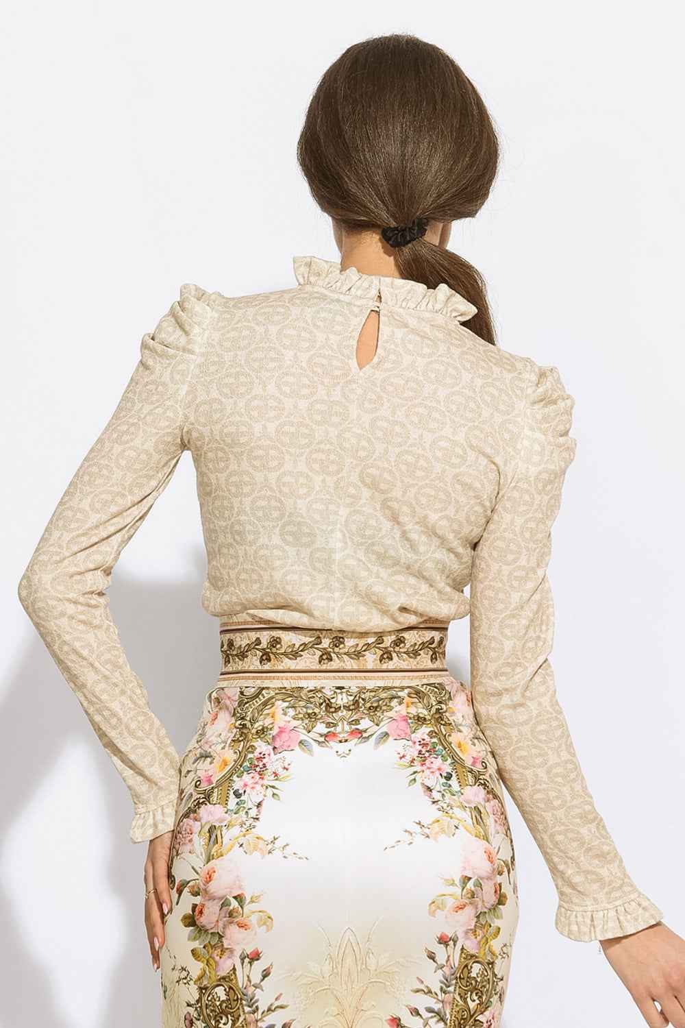 BLOUSE WITH GATHERED NECKLINE AND LOGO PRINT - IVORY LOGO COLLECTION