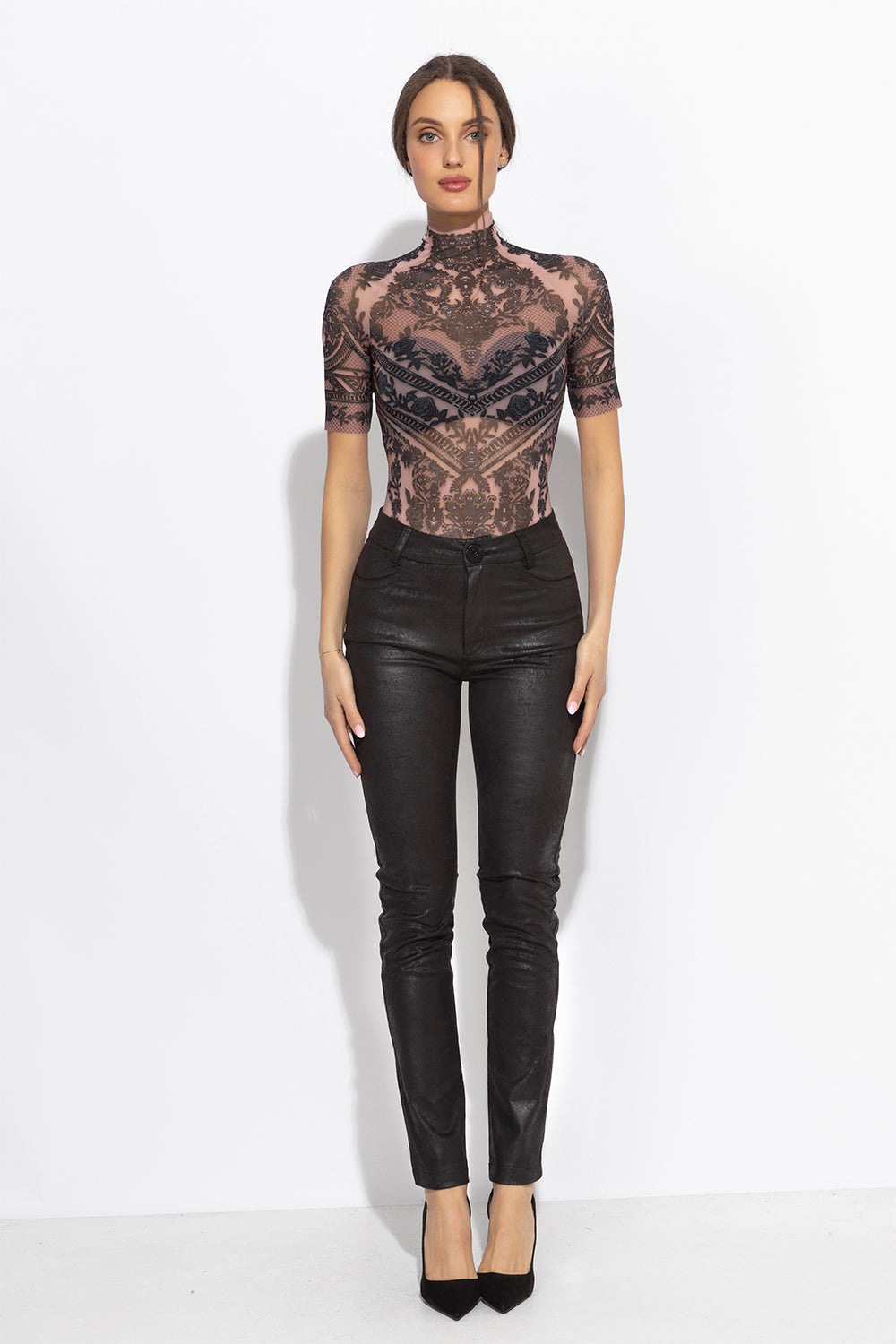 SHORT SLEEVE MESH BODYSUIT - GRAFFITI POWDER JIORO БОДИ С КЪС РЪКАВ ОТ МРЕЖА - GRAFFITI POWDER JIORO