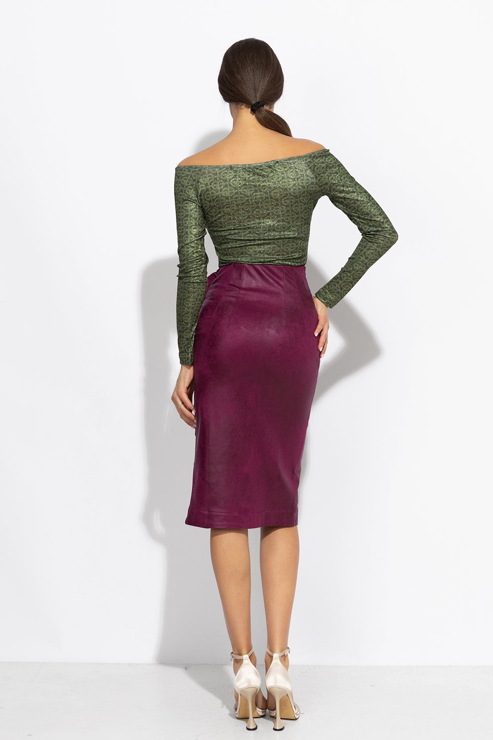 TOP AVEC DÉTAIL TORSADÉ ET MANCHES LONGUES - LOGO VERT ÉMERAUDE