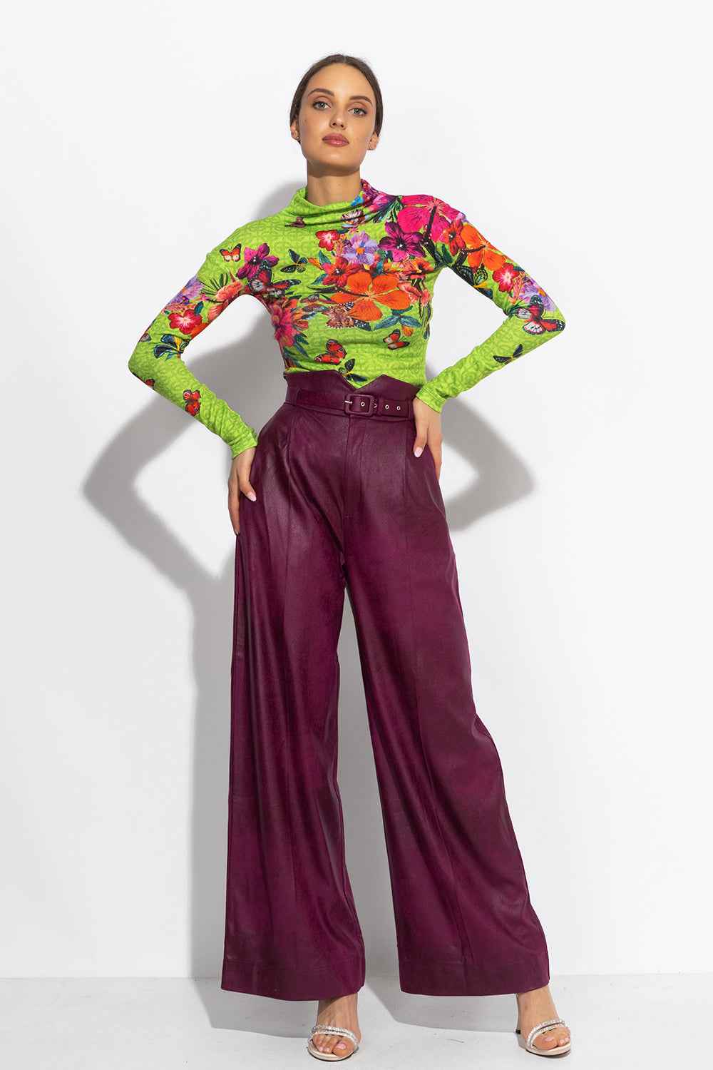 KNITTED TURTLENECK BLOUSE WITH HIGH NECK - ACID GREEN LOGO