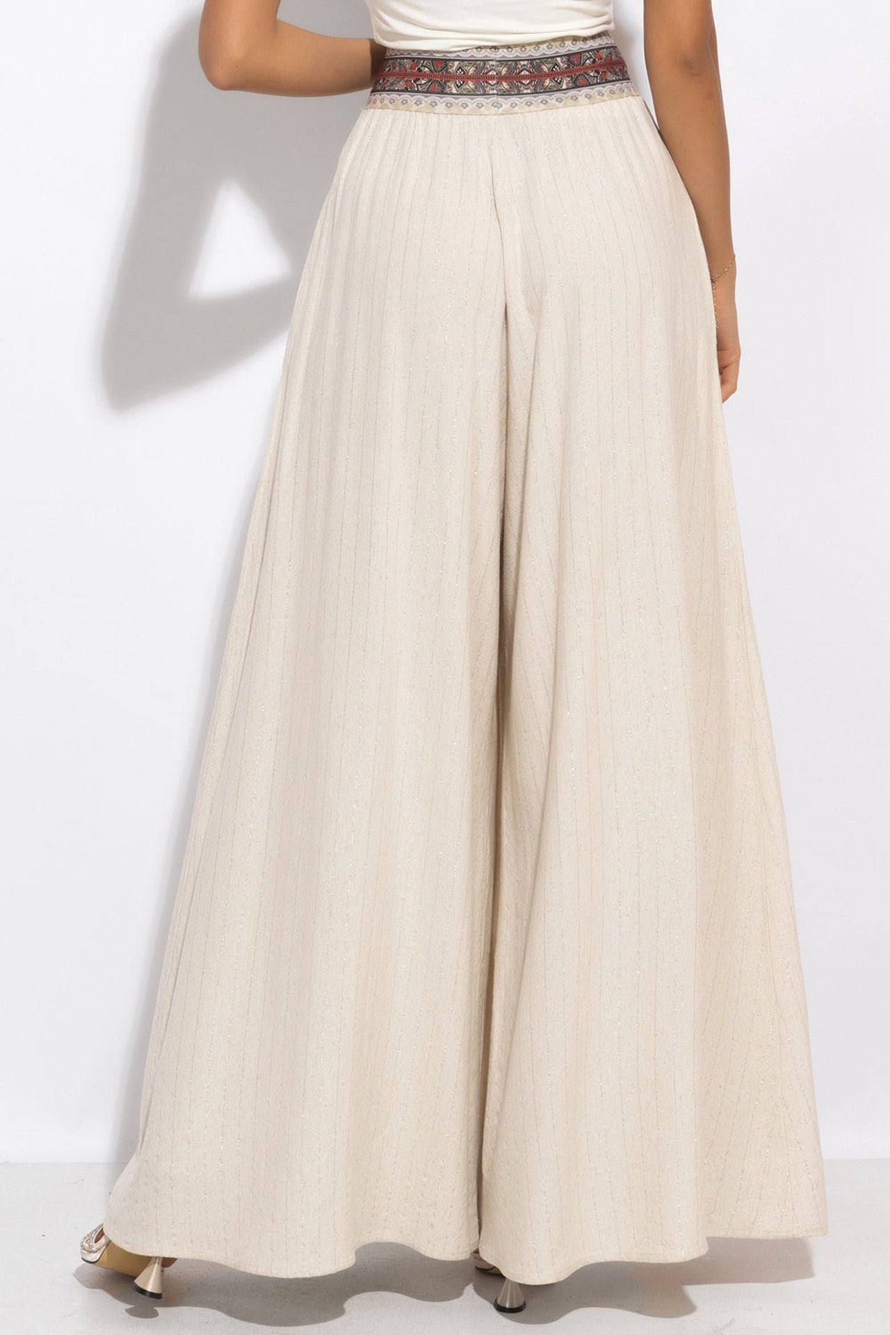 PANTALON TAILLE HAUTE EN VISCOSE-LIN AVEC FENTES À RAYURES ÉCRU - ESSENTIALS