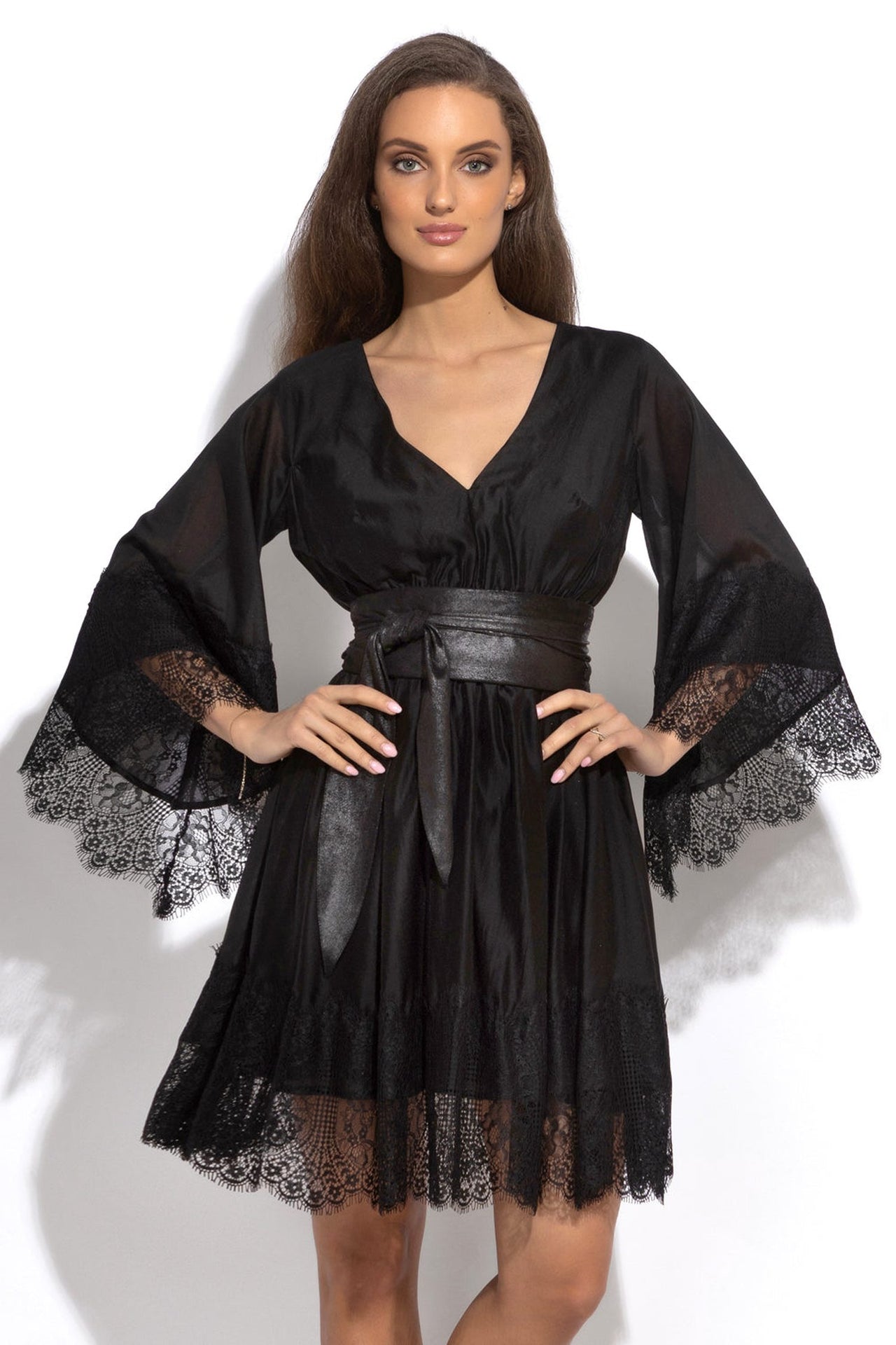 SHORT BLACK LYOCELL DRESS WITH LACE - ESSENTIALS