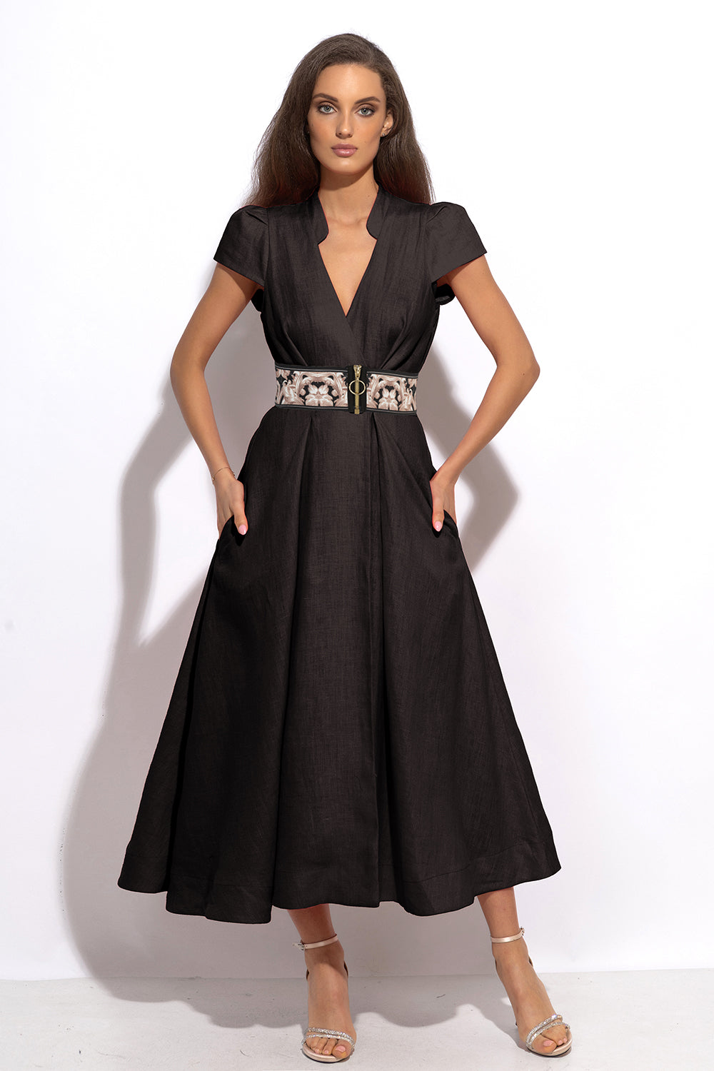 LONG FLARED LINEN DRESS IN BLACK - ESSENTIALS