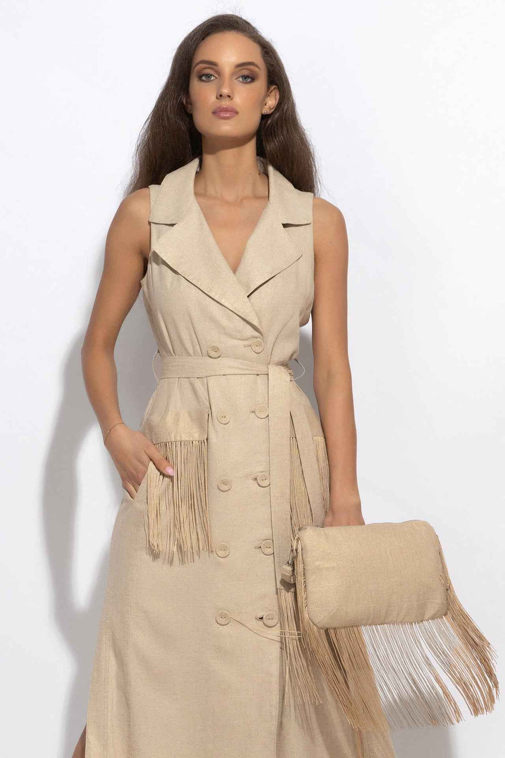 CLUTCH IN GOLDEN LINEN - ESSENTIALS