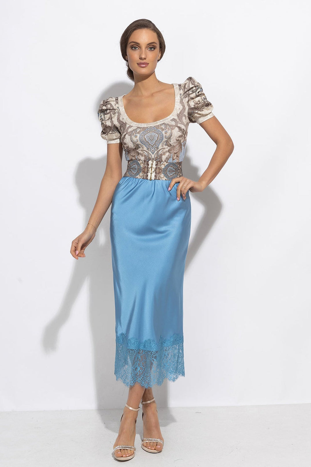 FLARED SKIRT WITH LACE TRIM IN SKY BLUE - ESSENTIALS JIORO РАЗКРОЕНА ПОЛА С ДАНТЕЛА В НЕБЕСНО СИНЬО – ESSENTIALS JIORO