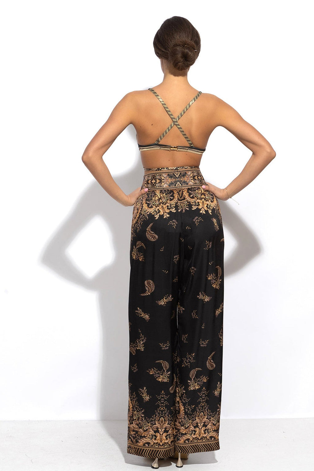 VISCOSE SATIN WIDE-LEG TROUSERS WITH ELASTIC WAIST - GOLDEN STRIPES JIORO СВОБОДЕН ПАНТАЛОН ОТ ЛЪСКАВА ВИСКОЗА - GOLDEN STRIPES JIORO