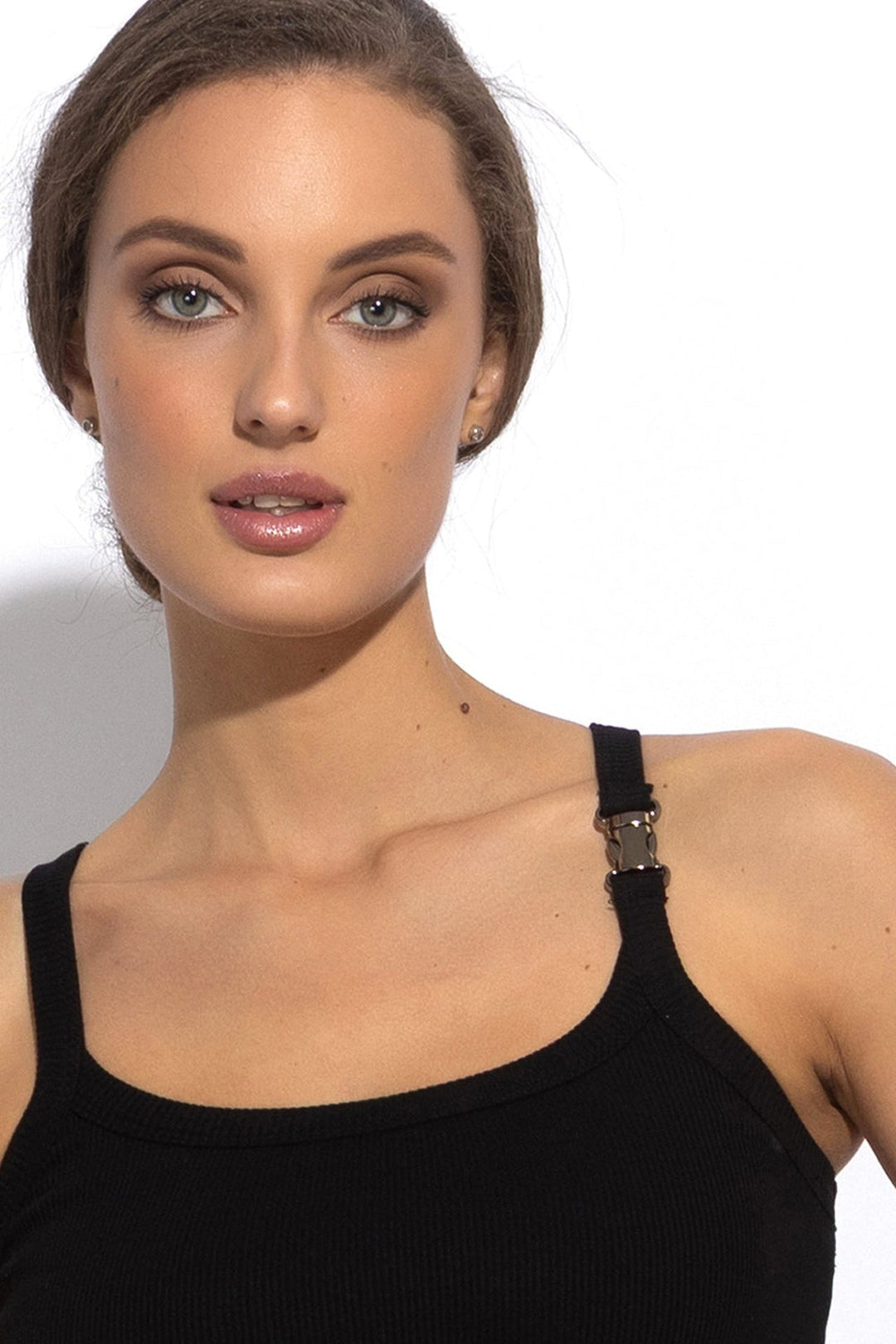 COTTON RIBBED CAMI TOP WITH THIN STRAPS IN BLACK - ESSENTIALS JIORO ТОП С ТЪНКИ ПРЕЗРАМКИ ОТ ПАМУЧЕН РИПС В ЧЕРНО – ESSENTIALS JIORO