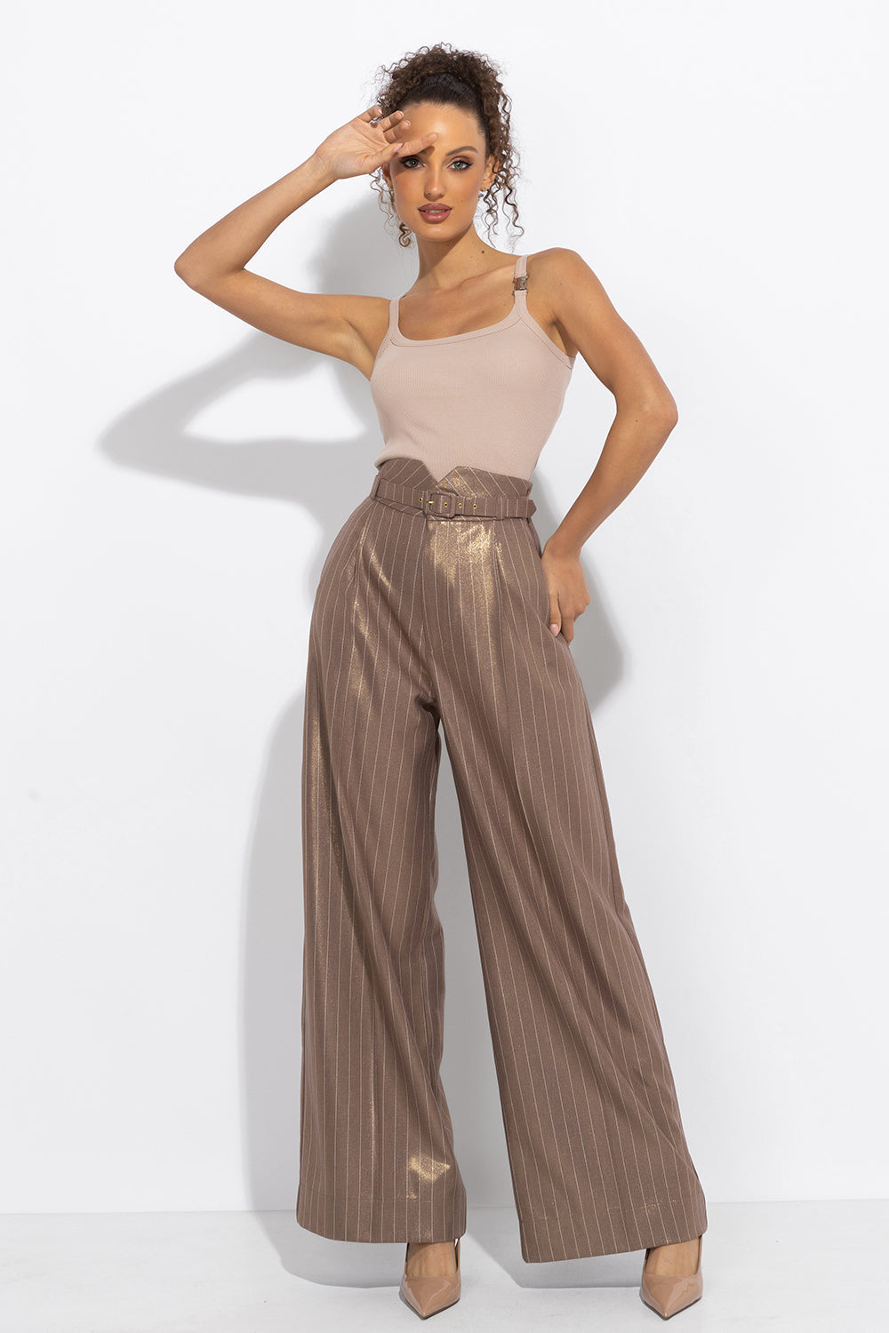 STRIPED PANTS WITH HIGH WAIST AND WIDE LEG IN BEIGE - ESSENTIALS JIORO ПАНТАЛОН РАЙЕ, ВИСОКА ТАЛИЯ И ШИРОК КРАЧОЛ В БЕЖОВО - ESSENTIALS JIORO