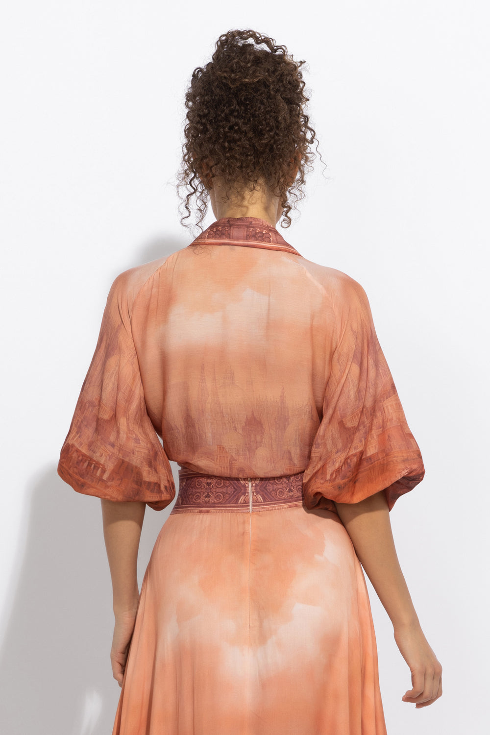 3/4-SLEEVE SHIRT WITH ELASTIC HEM AND SHELL BUTTON PLASTRON IN VISCOSE-SILK - ANCIENT TOWN
