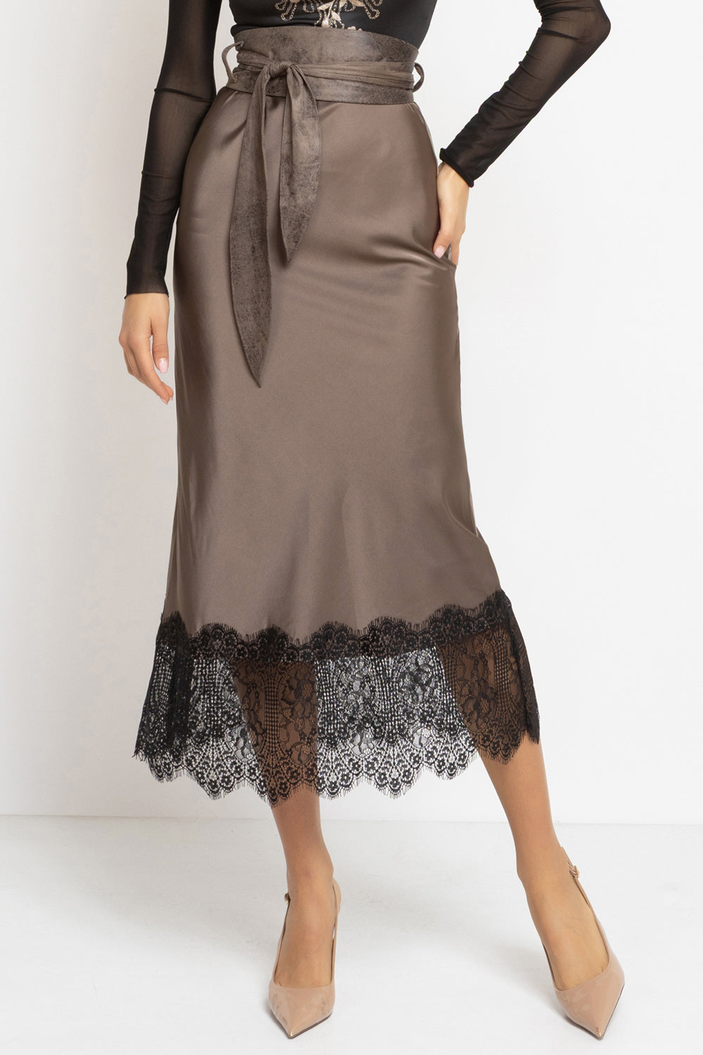 WRAP-STYLE BELT SUEDE-LIKE IN MOCHA - ESSENTIALS - JIORO  КОЛАН ОТ ВЕЛУР В ЦВЯТ МОКА - ESSENTIALS JIORO