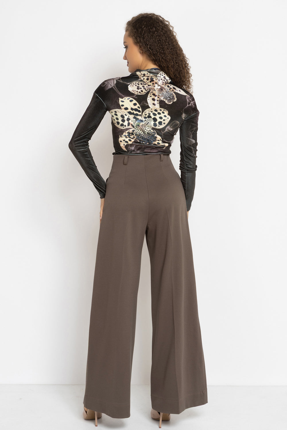 VELVET TURTLENECK - LEO ORCHID JIORO ПОЛО ОТ КАДИФЕ - LEO ORCHID JIORO