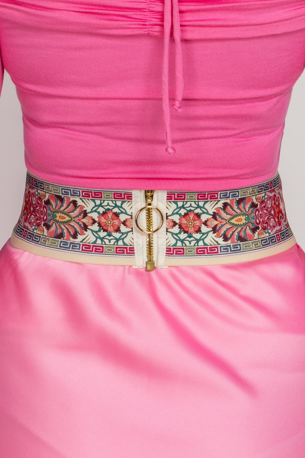 WIDE ELASTIC BELT WITH BUCKLE - PAISLEY RED