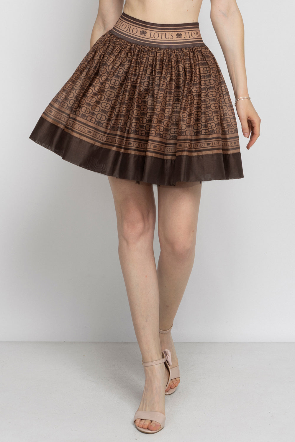 LYOCELL CUPRO MINI SKIRT - MOCHA MOUSSE LOGO JIORO МИНИ ПОЛА ОТ ЛИОСЕЛ – MOCHA MOUSSE LOGO JIORO