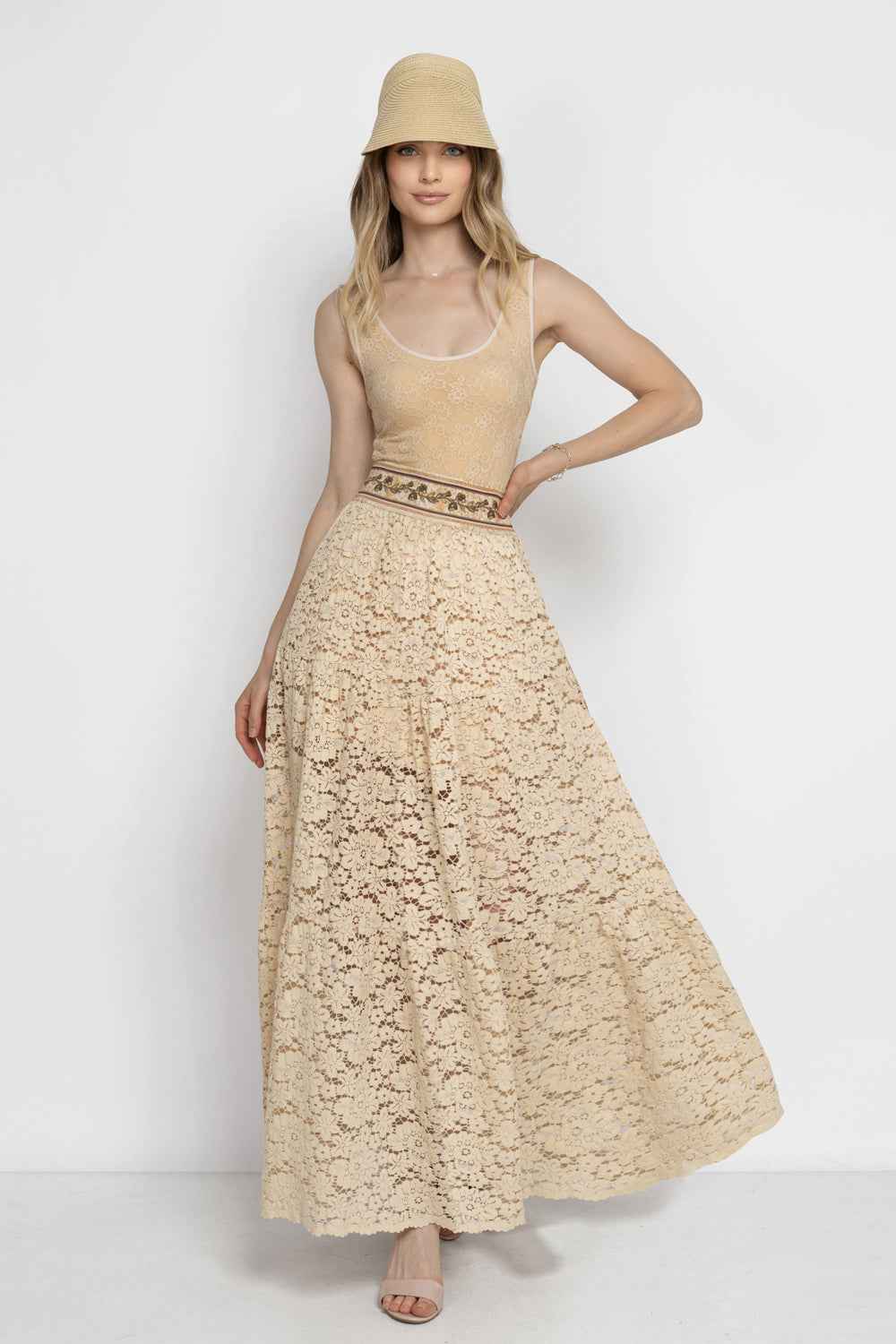 BEIGE BOHO LACE SKIRT WITH SHORT LINING - ESSENTIALS