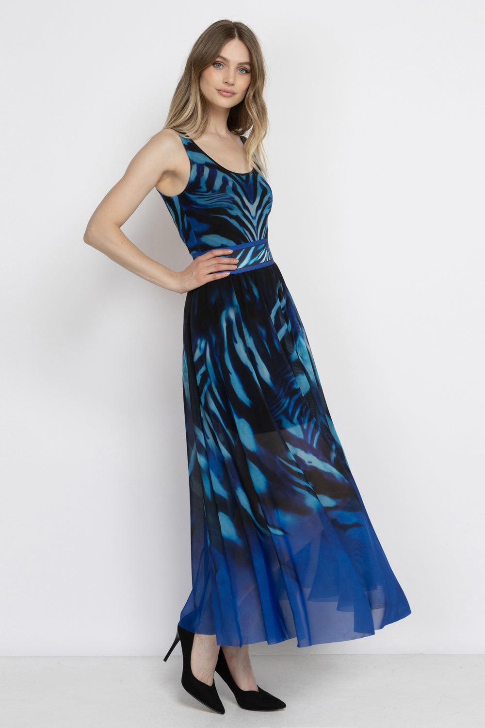 SLEEVELESS MESH BODYSUIT WITH DEEP SCOOP NECKLINE AND MODAL LINING - SHADES OF BLUE