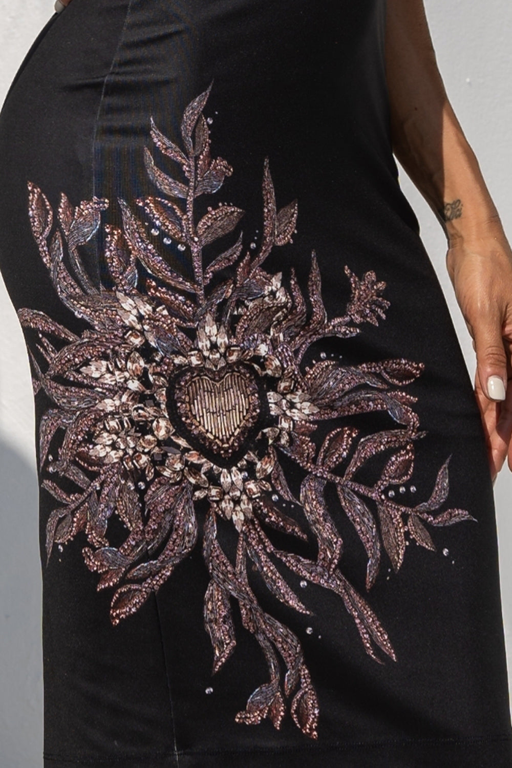 ROBE À COL PROFOND - STAR DUST