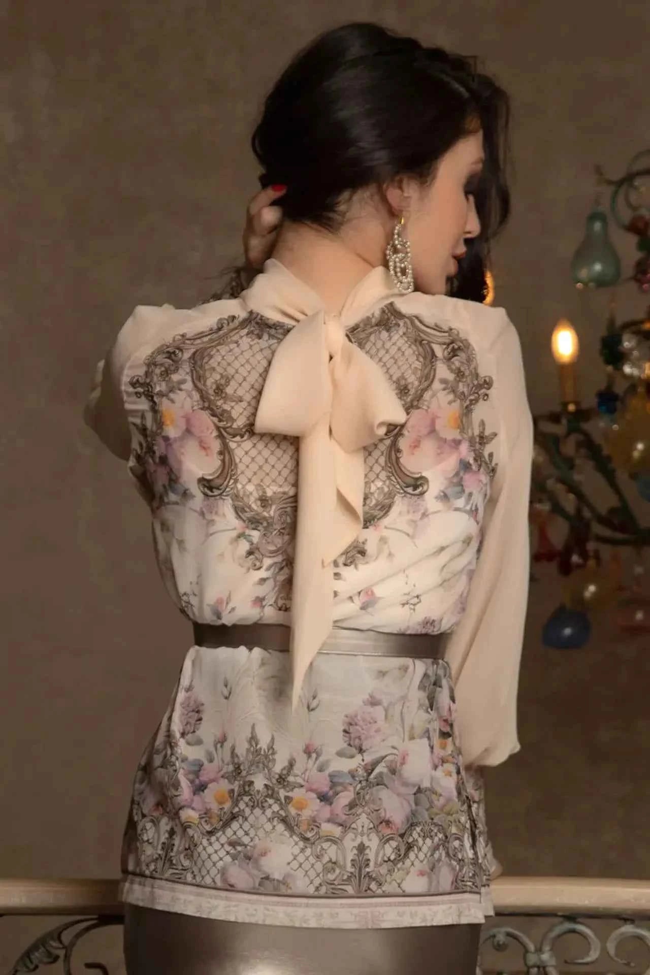 2-IN-1 DESIGNER CHIFFON BLOUSE AND TOP - BAROQUE FLOWERS