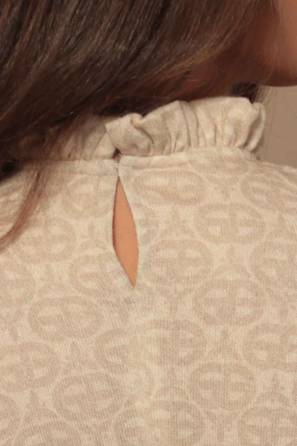 BLOUSE WITH GATHERED NECKLINE AND LOGO PRINT - IVORY LOGO COLLECTION