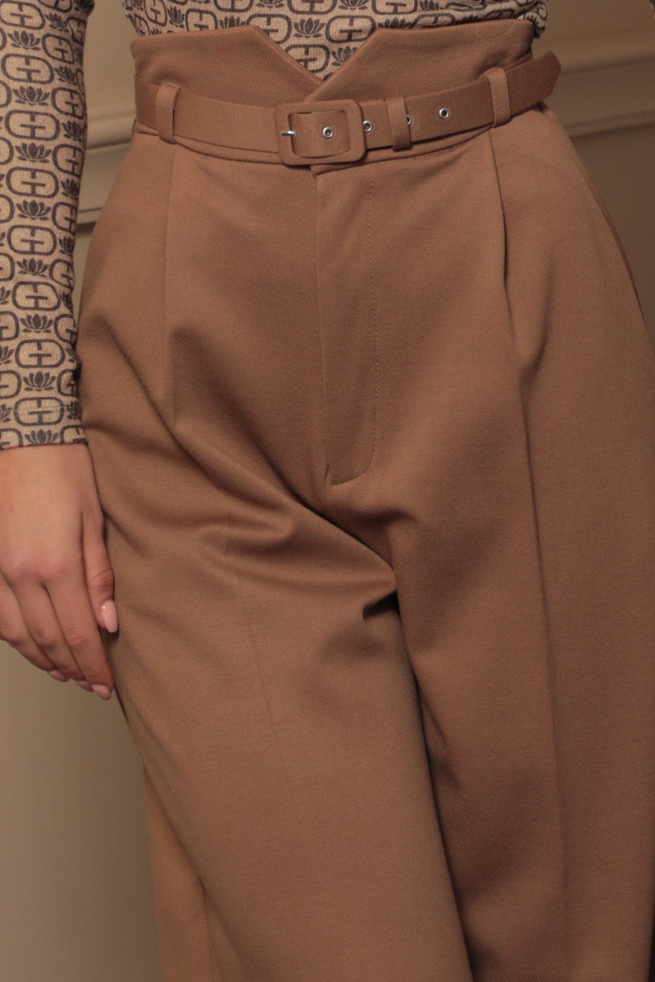 BÉŽOVÝ OPASOK - ZÁKLADNÉ VYBAVENIE