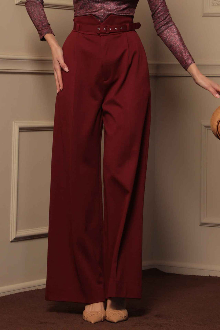 BELT IN BURGUNDY - ESSENTIALS - Fashion Roots