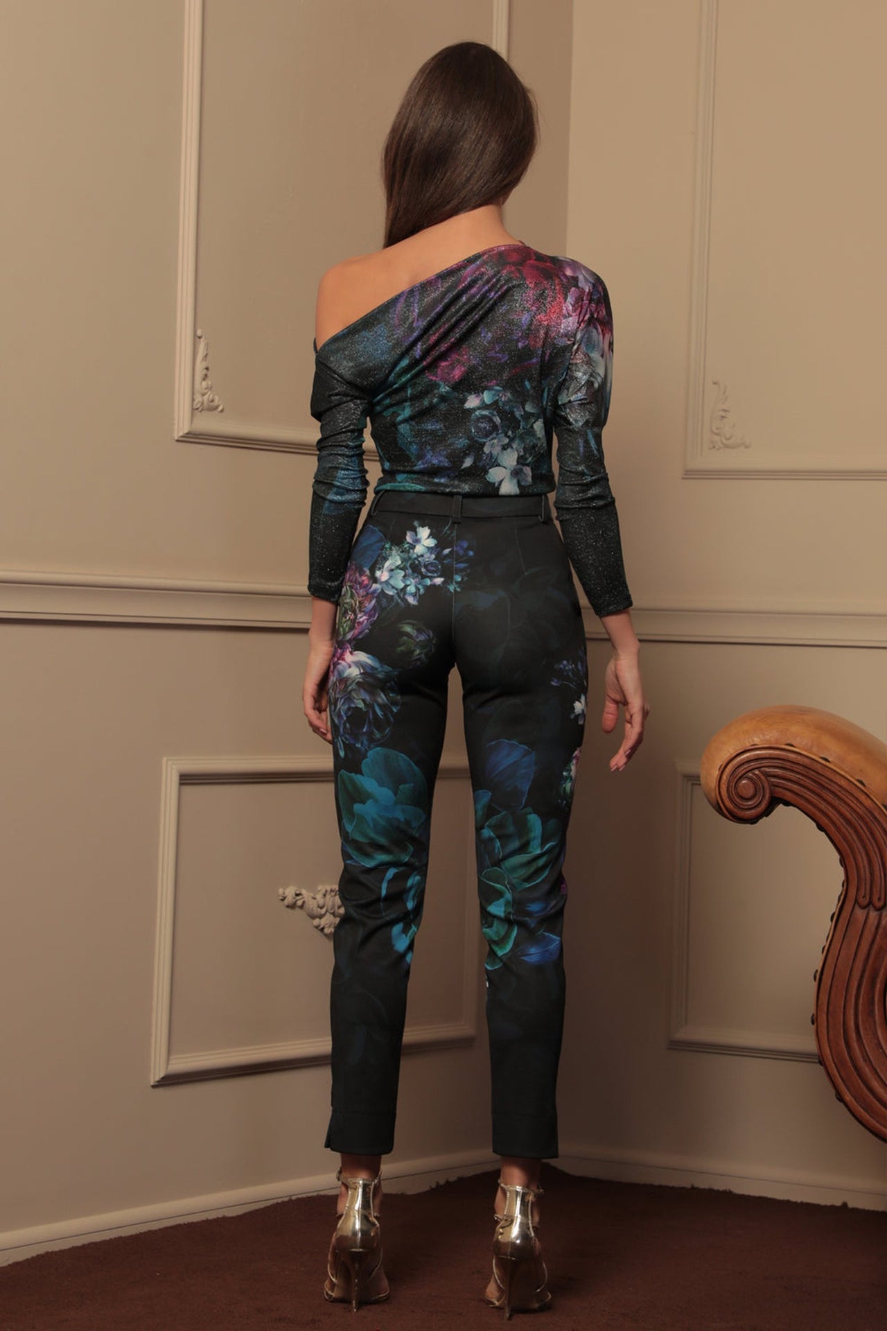 BLOUSE UNE ÉPAULE AVEC LUREX - PIVOINES