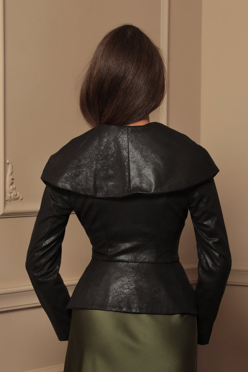 BLAZER ASPECT DAIM À FERMETURE ASYMÉTRIQUE NOIR - ESSENTIALS