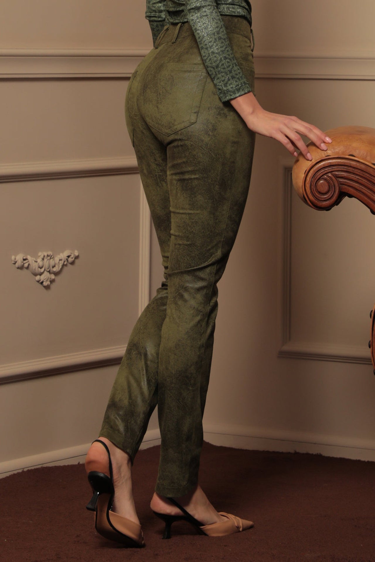 SKINNY 5-POCKET PANTS IN OLIVE GREEN - ESSENTIALS