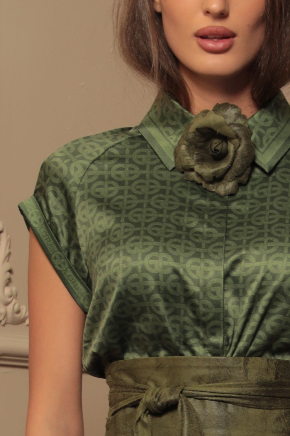 RAGLAN SLEEVE SHIRT - EMERALD GREEN LOGO