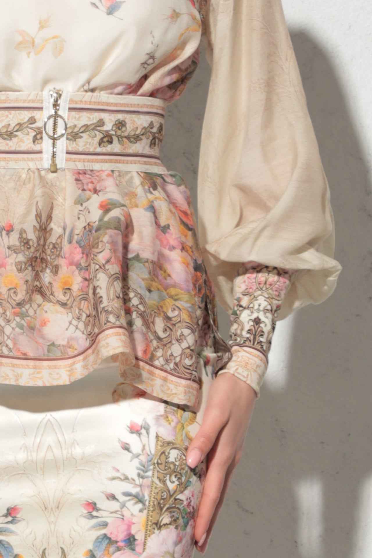 2-IN-1 DESIGNER CHIFFON BLOUSE AND TOP - BAROQUE FLOWERS