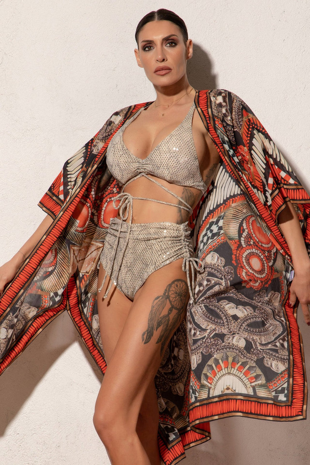 TRIANGLE TOP IN BEIGE WITH GLITTER - ESSENTIALS