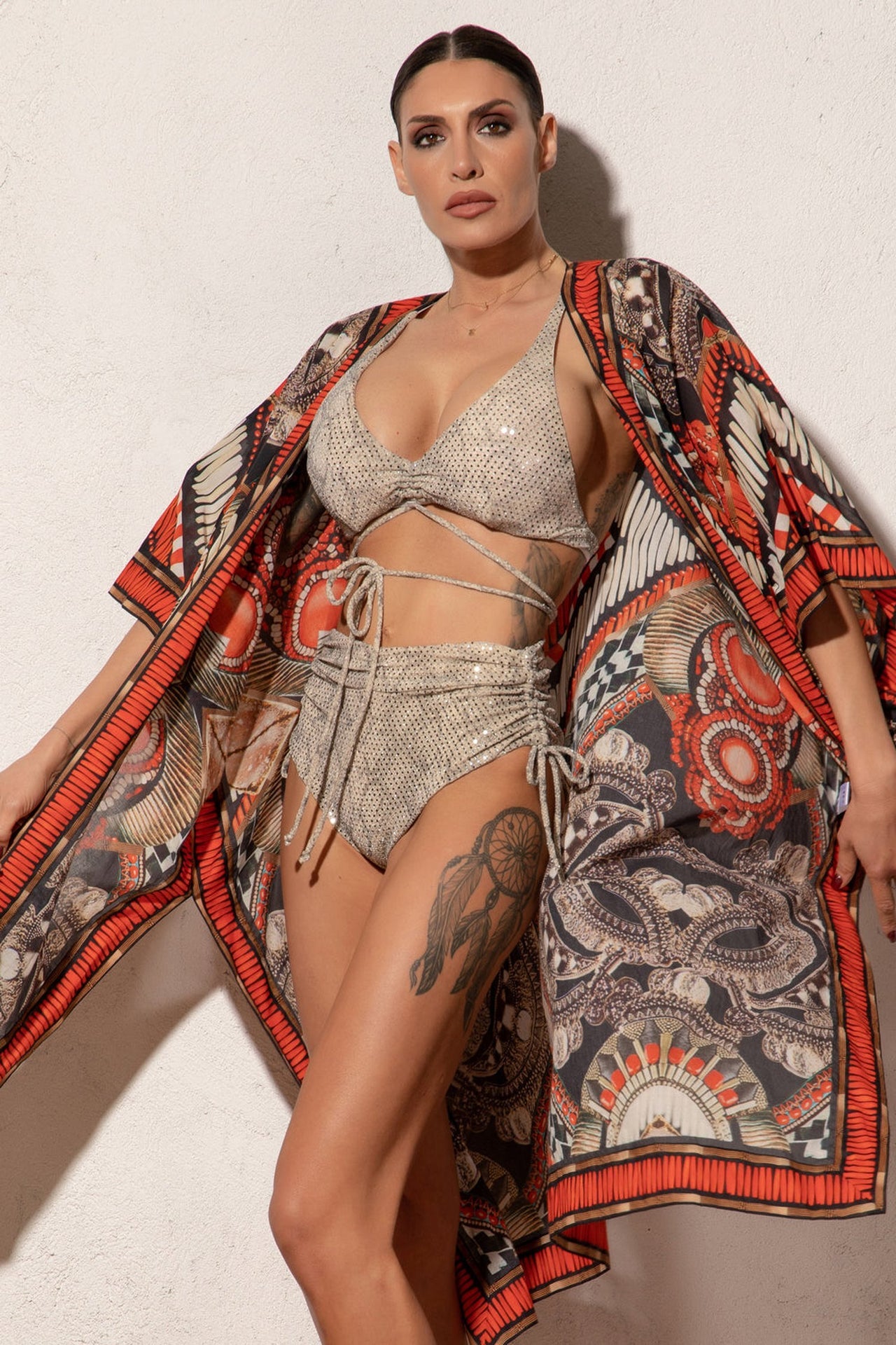 TRIANGLE TOP IN BEIGE WITH GLITTER - ESSENTIALS