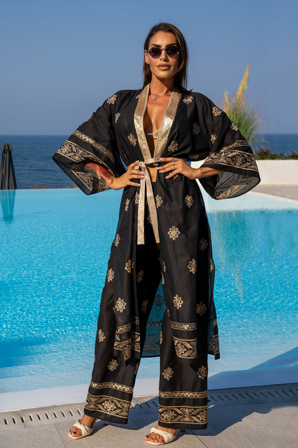 KIMONO WITH EMBROIDERY IN BLACK COTTON - ESSENTIALS - Fashion Roots
