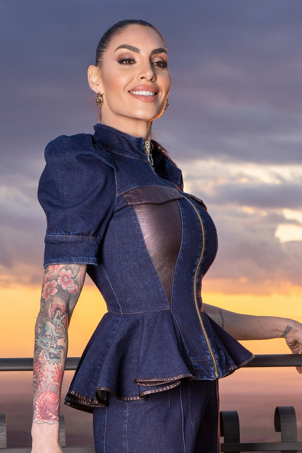 BUFFER SLEEVE DENIM BLAZER - ESSENTIALS