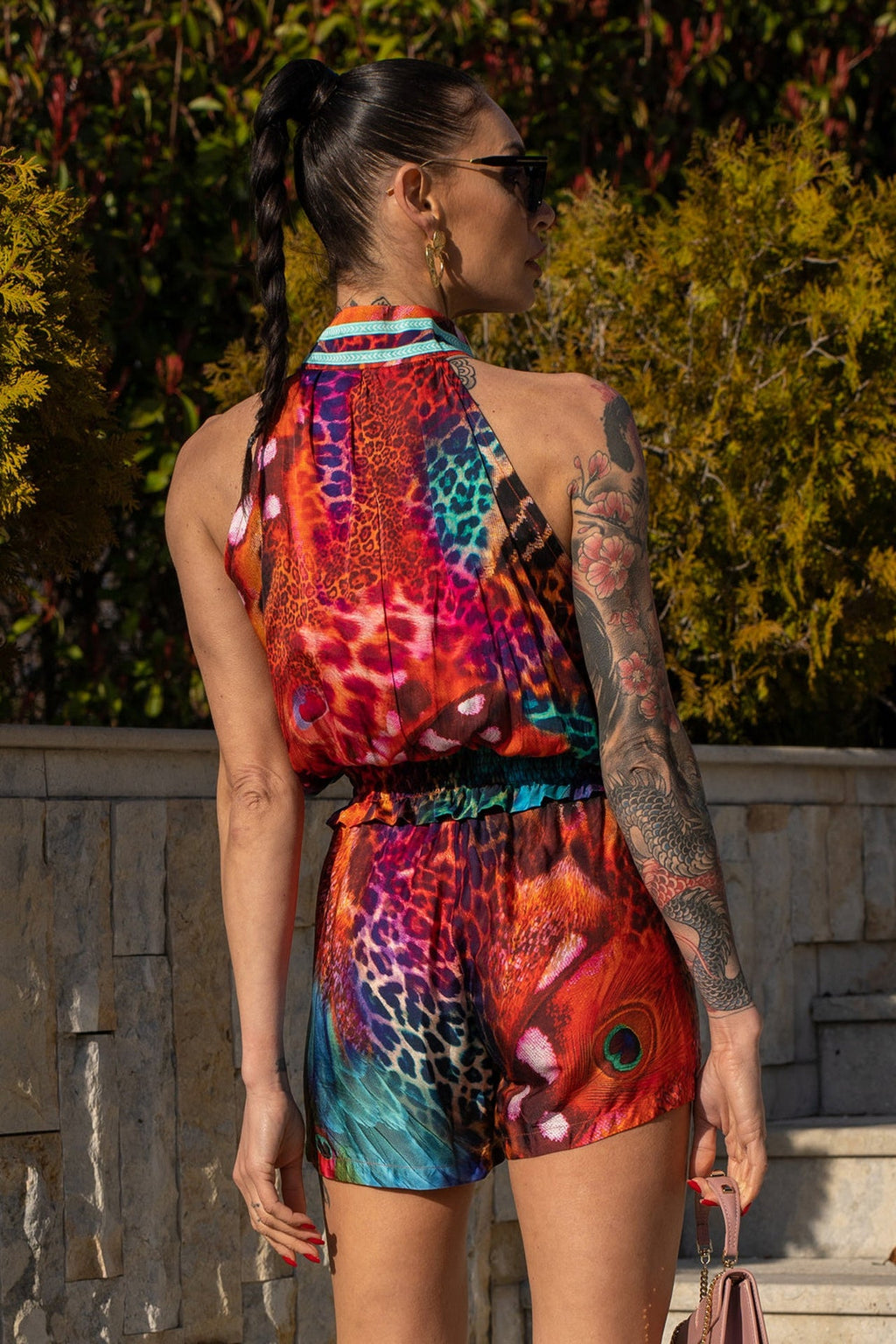 WOMEN'S SATIN VISCOSE SHORTS - LEO NEON WILD JIORO ДАМСКИ ШОРТИ ЛЪСКАВА ВИСКОЗА - LEO NEON JIORO