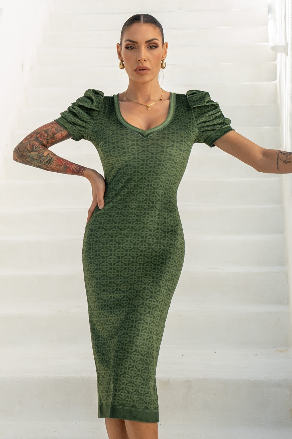 VELVET DRESS WITH PUFF SLEEVES - EMERALD GREEN LOGO