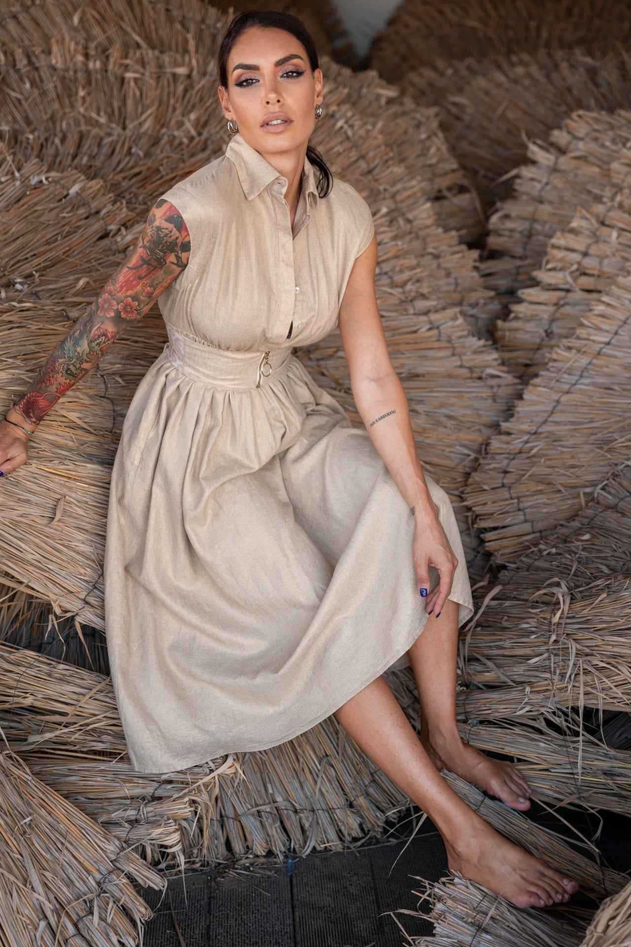 LONG LINEN DRESS WITH DETACHABLE BELT - ESSENTIALS