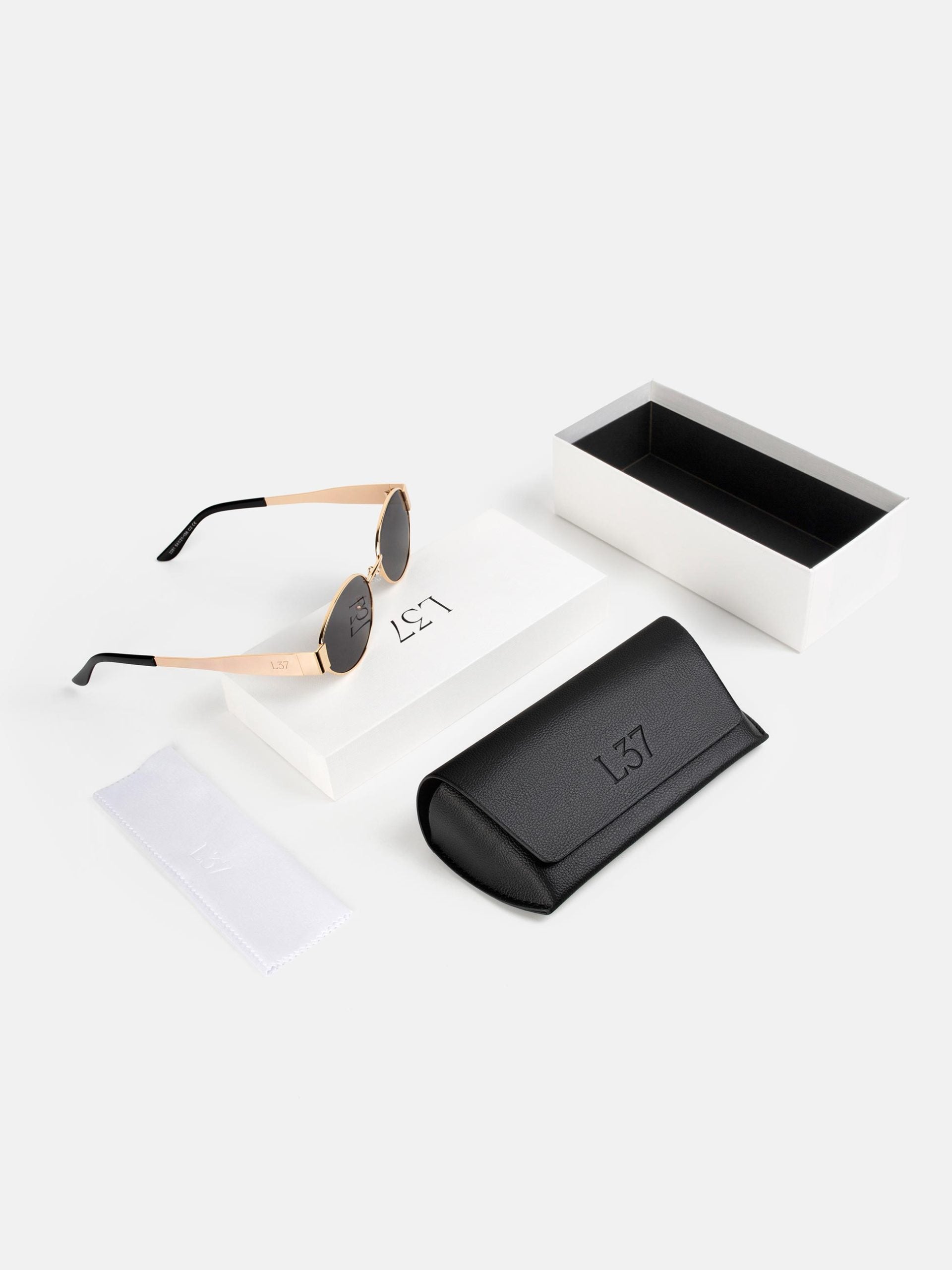 21f54361f88149451bc79ba45cd3082f