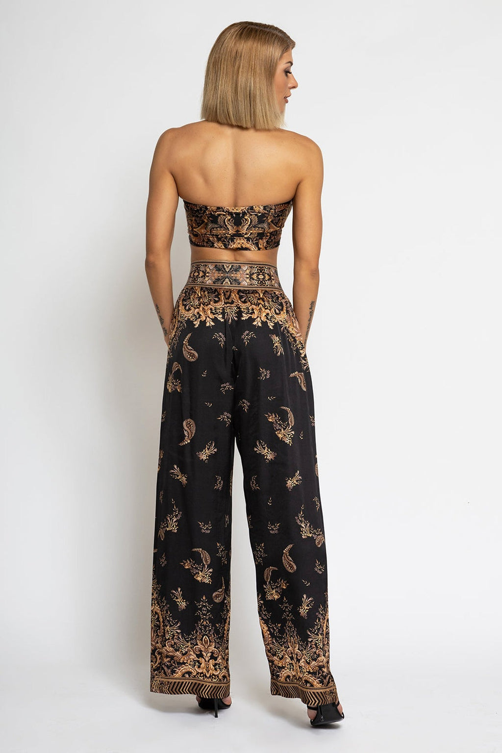 VISCOSE SATIN WIDE-LEG TROUSERS WITH ELASTIC WAIST - GOLDEN STRIPES JIORO СВОБОДЕН ПАНТАЛОН ОТ ЛЪСКАВА ВИСКОЗА - GOLDEN STRIPES JIORO