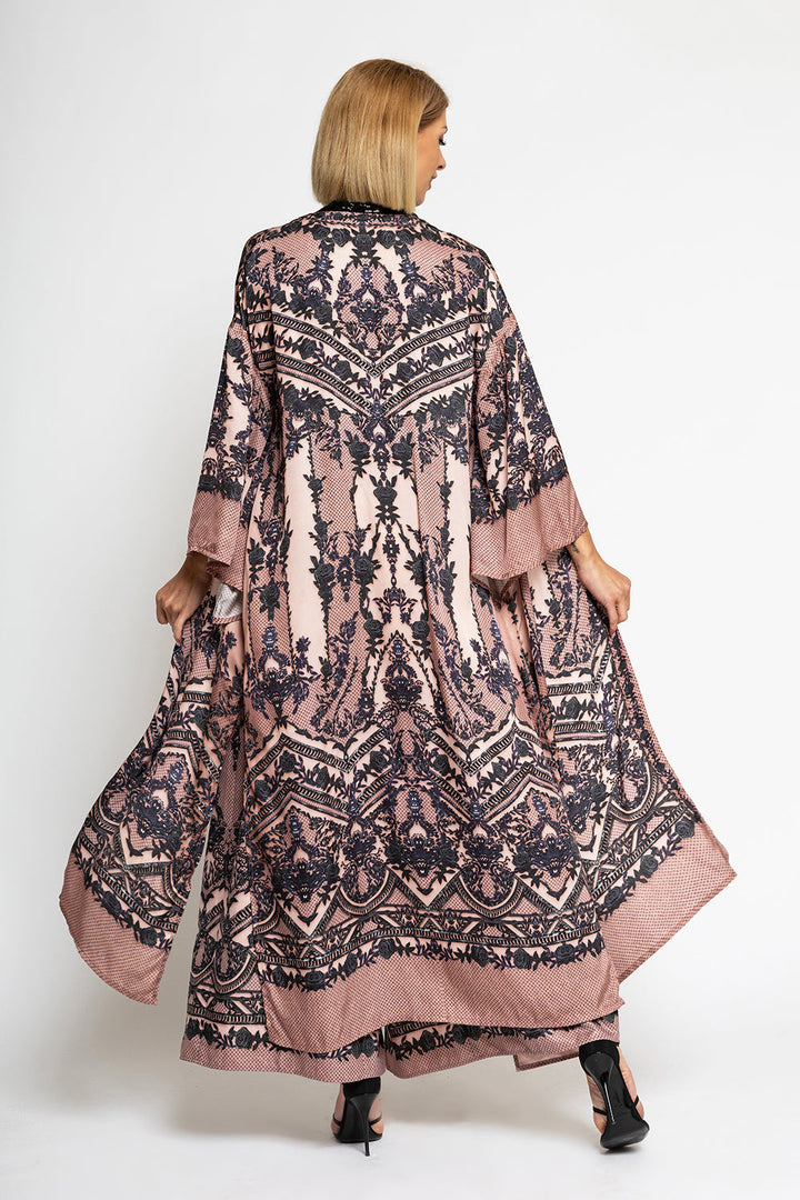 SATÉNOVÉ VISKÓZOVÉ KIMONO - GRAFFITI PRÁŠOK