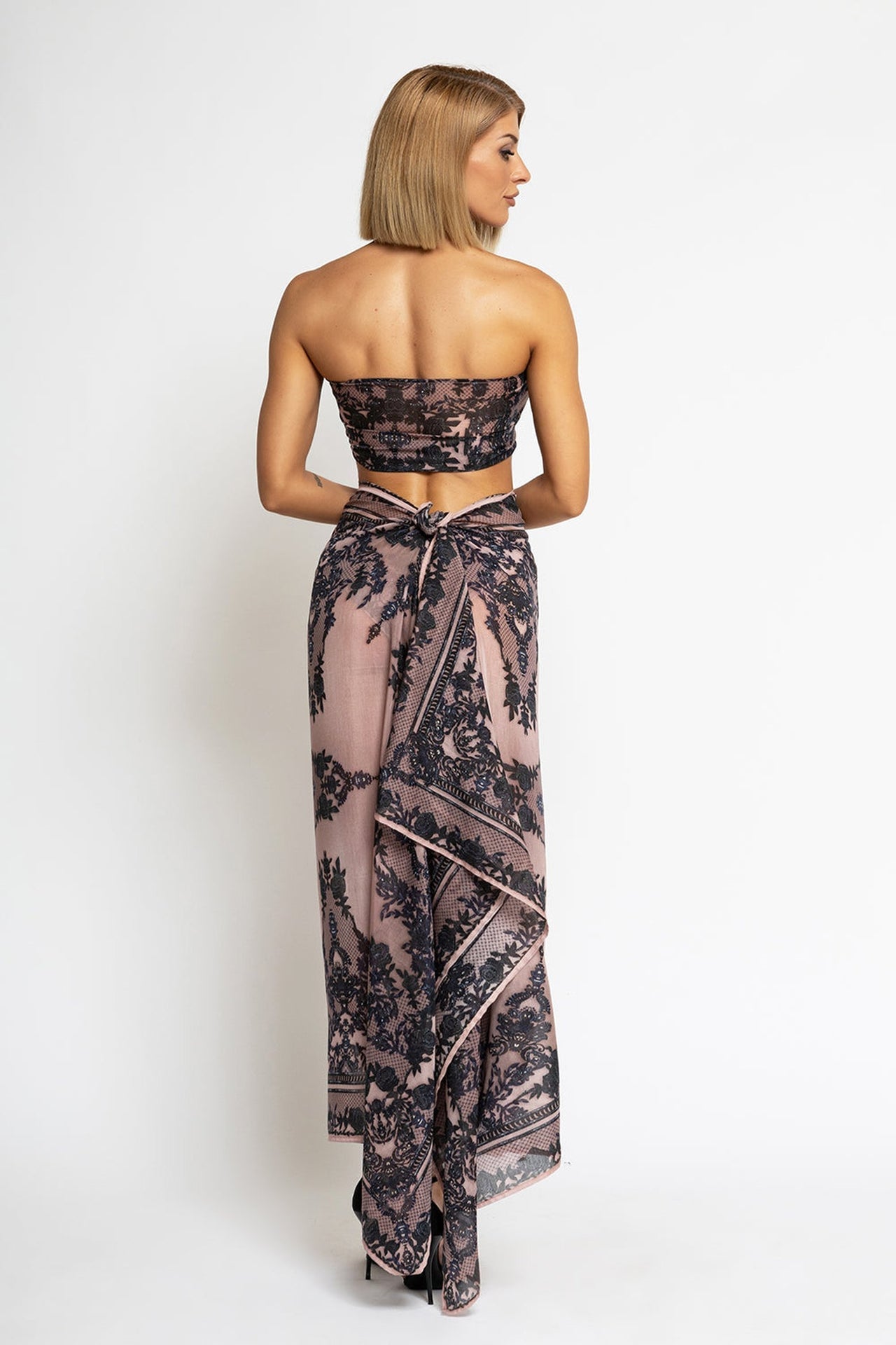 SILK VISCOSE PAREO AND SCARF SET - GRAFFITI POWDER JIORO ПАРЕО ОТ ВИСКОЗА И КОПРИНА - GRAFFITI POWDER JIORO