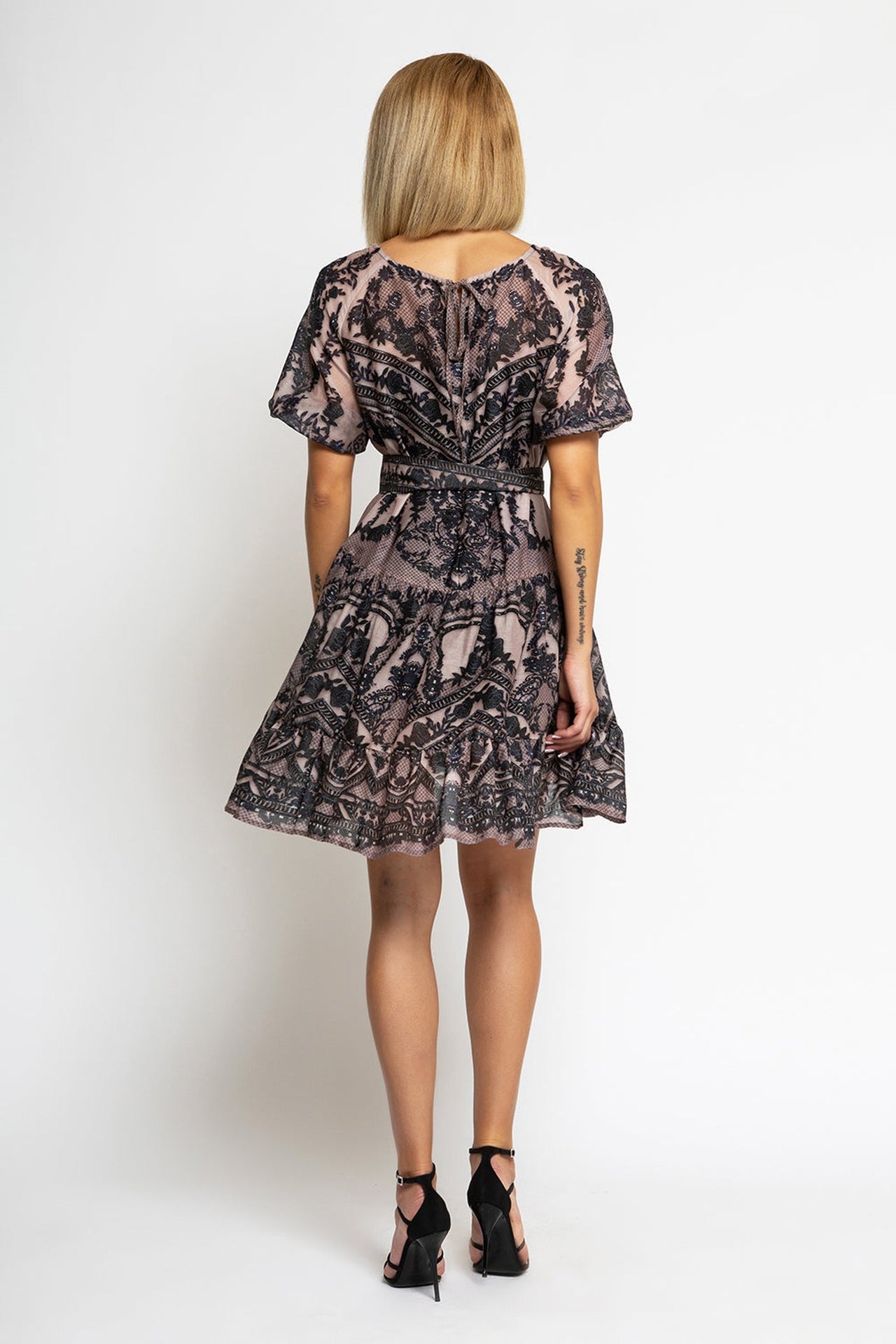 SILK VISCOSE DRESS WITH RUFFLE - GRAFFITI POWDER