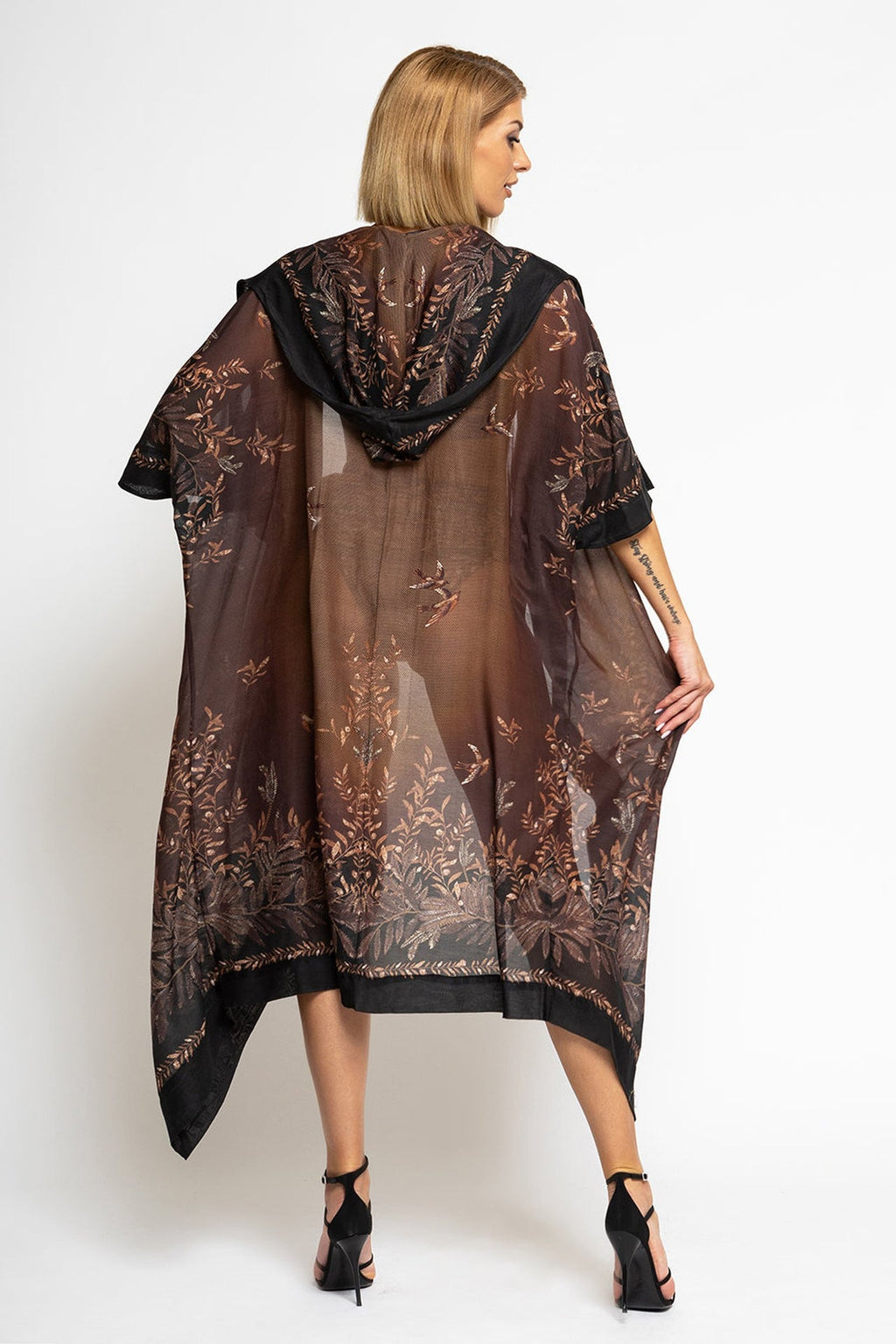 COTTON SILK KIMONO DRESS WITH HOOD - SECRET GARDEN JIORO КИМОНО С КАЧУЛКА ОТ КОПРИНА И ПАМУК - SECRET GARDEN JIORO