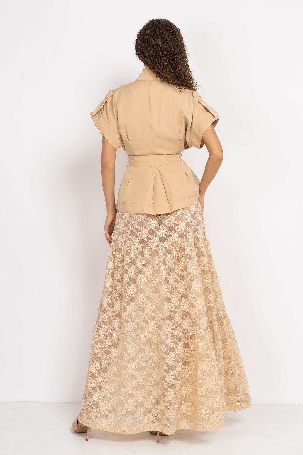 BEIGE SHORT-SLEEVE JACKET WITH BELT AND LINING - ESSENTIALS
