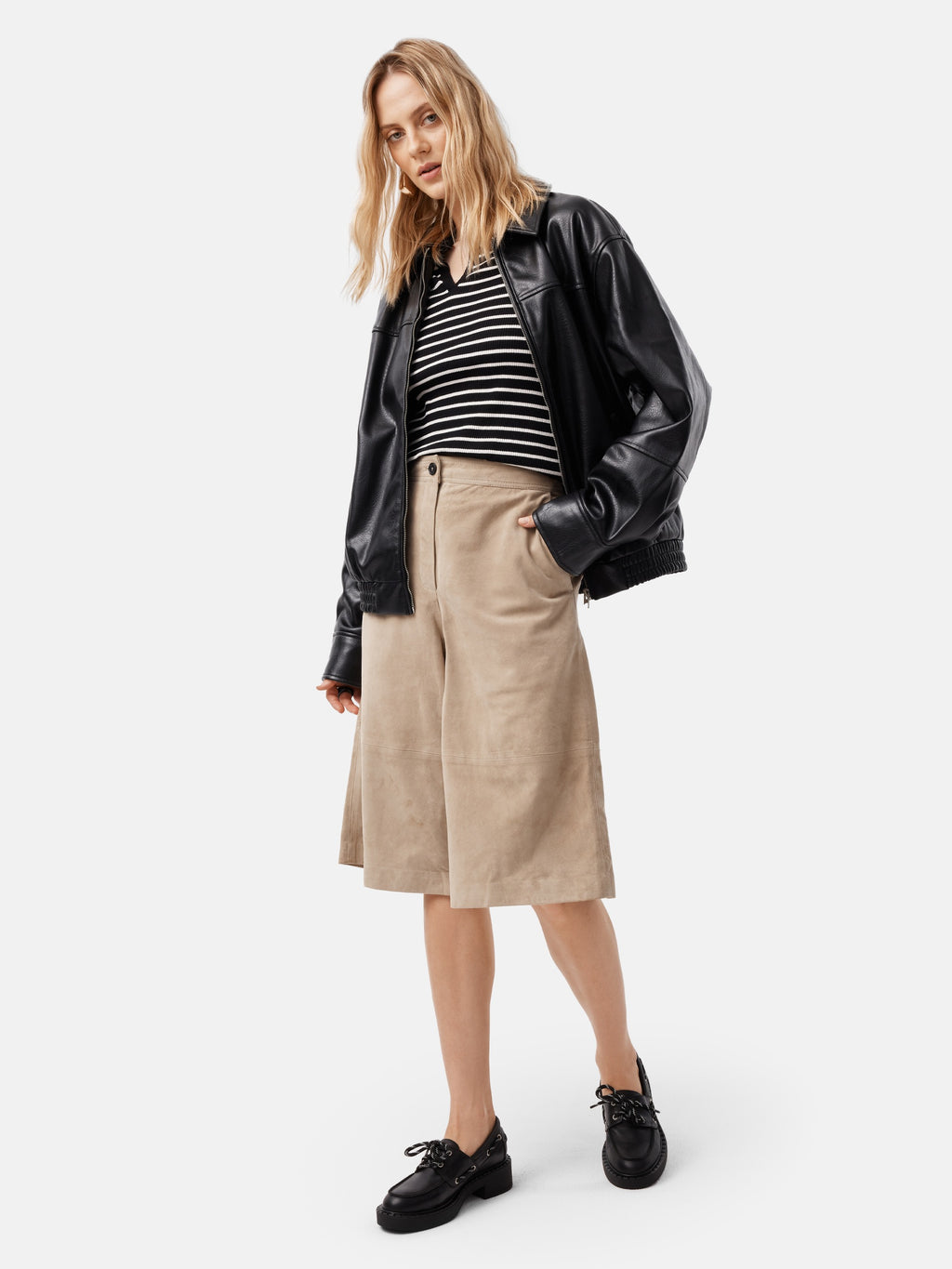 7df1c71c7654f6ce78827558e70d4baa