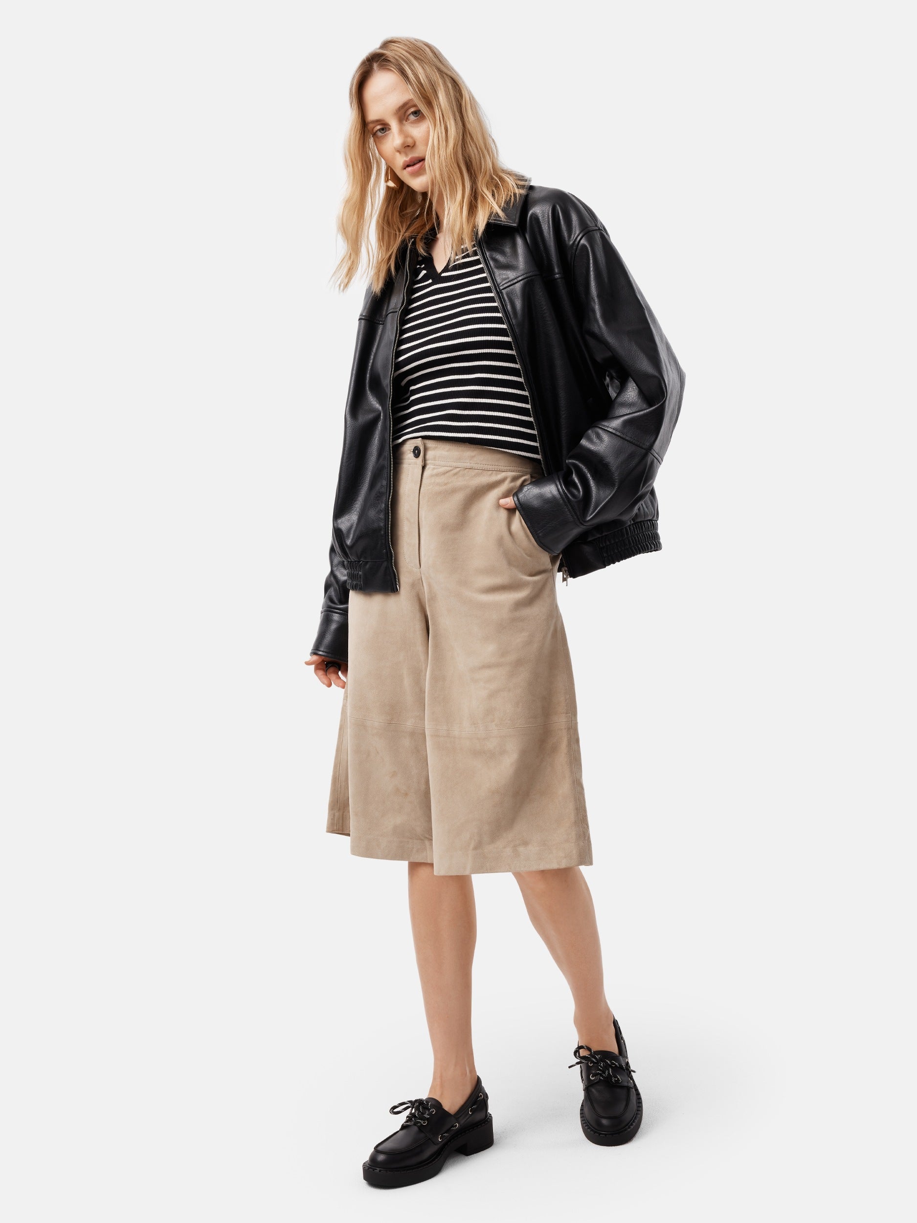 7df1c71c7654f6ce78827558e70d4baa