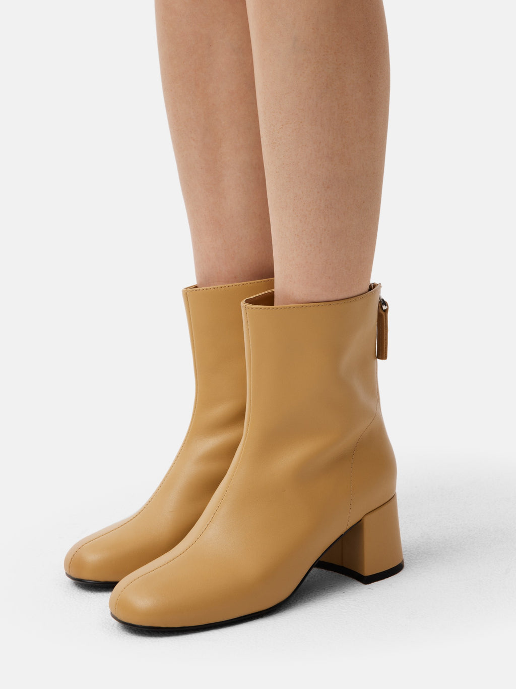 f0ce59dbcfa5bb3b4e05e3d2bf5e9895