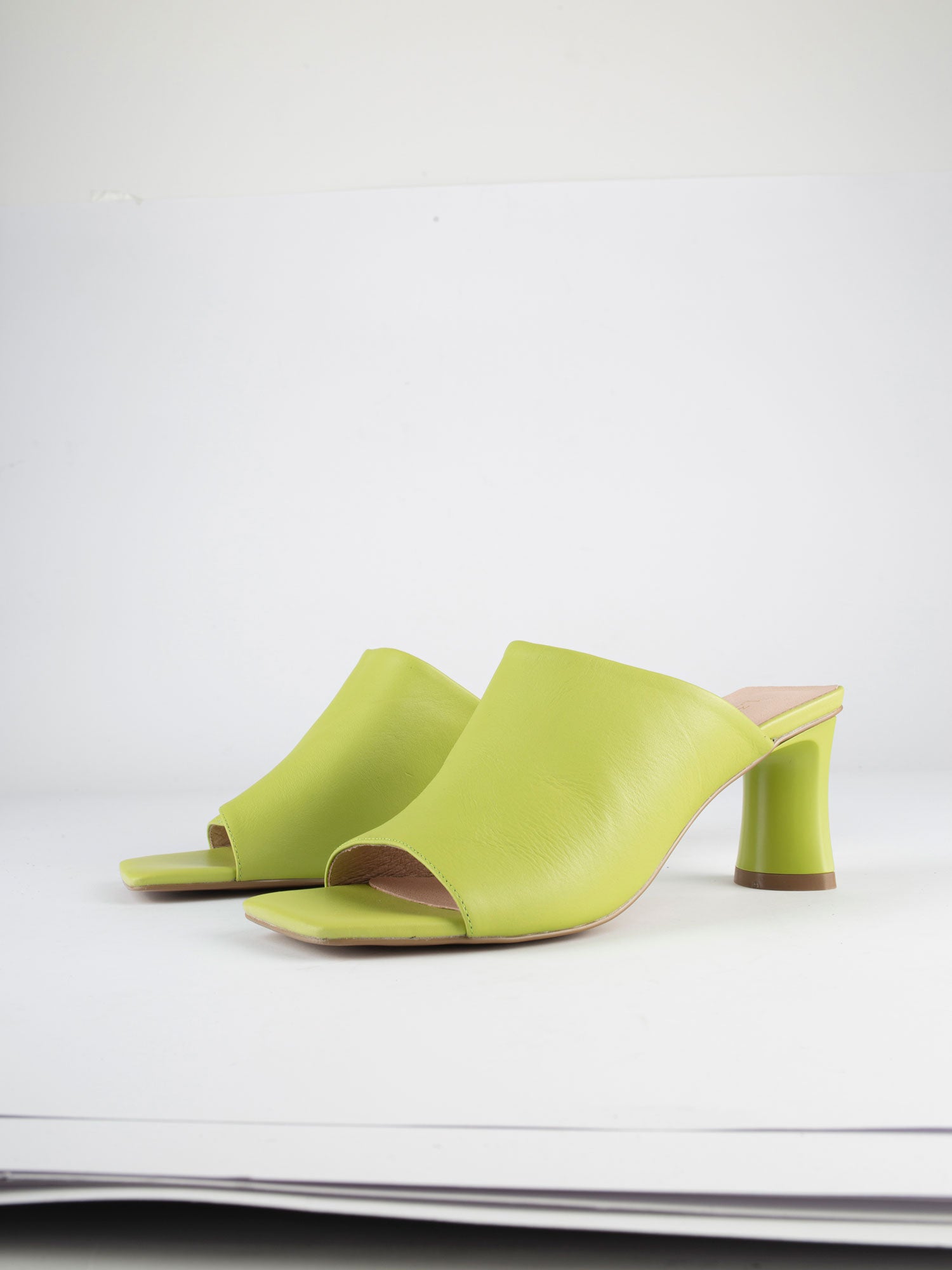 6415e7bf3fb2930feb9a5ca1ec98fd1a