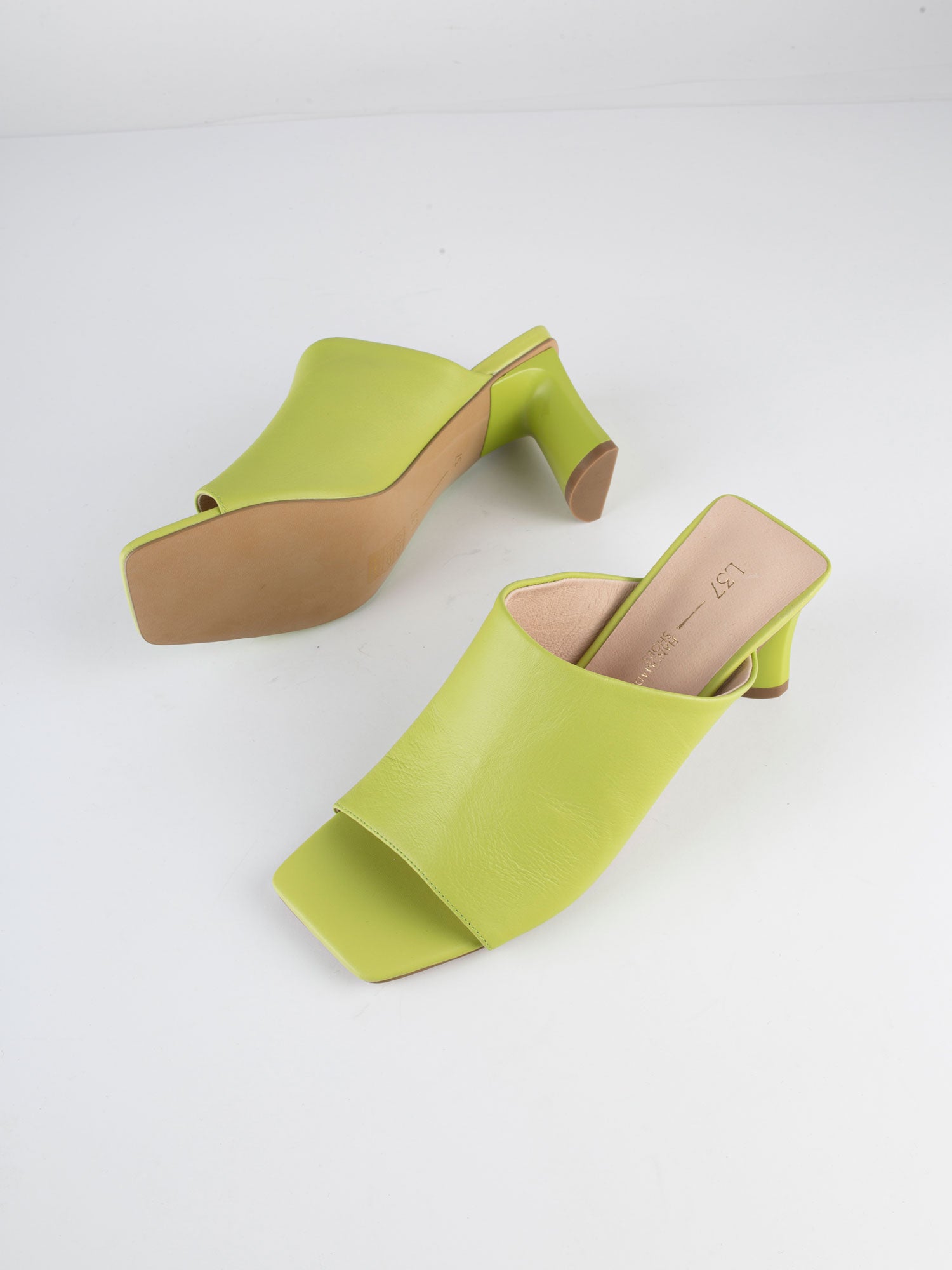 43c4ab4e893668f0d1e04922f16d503f