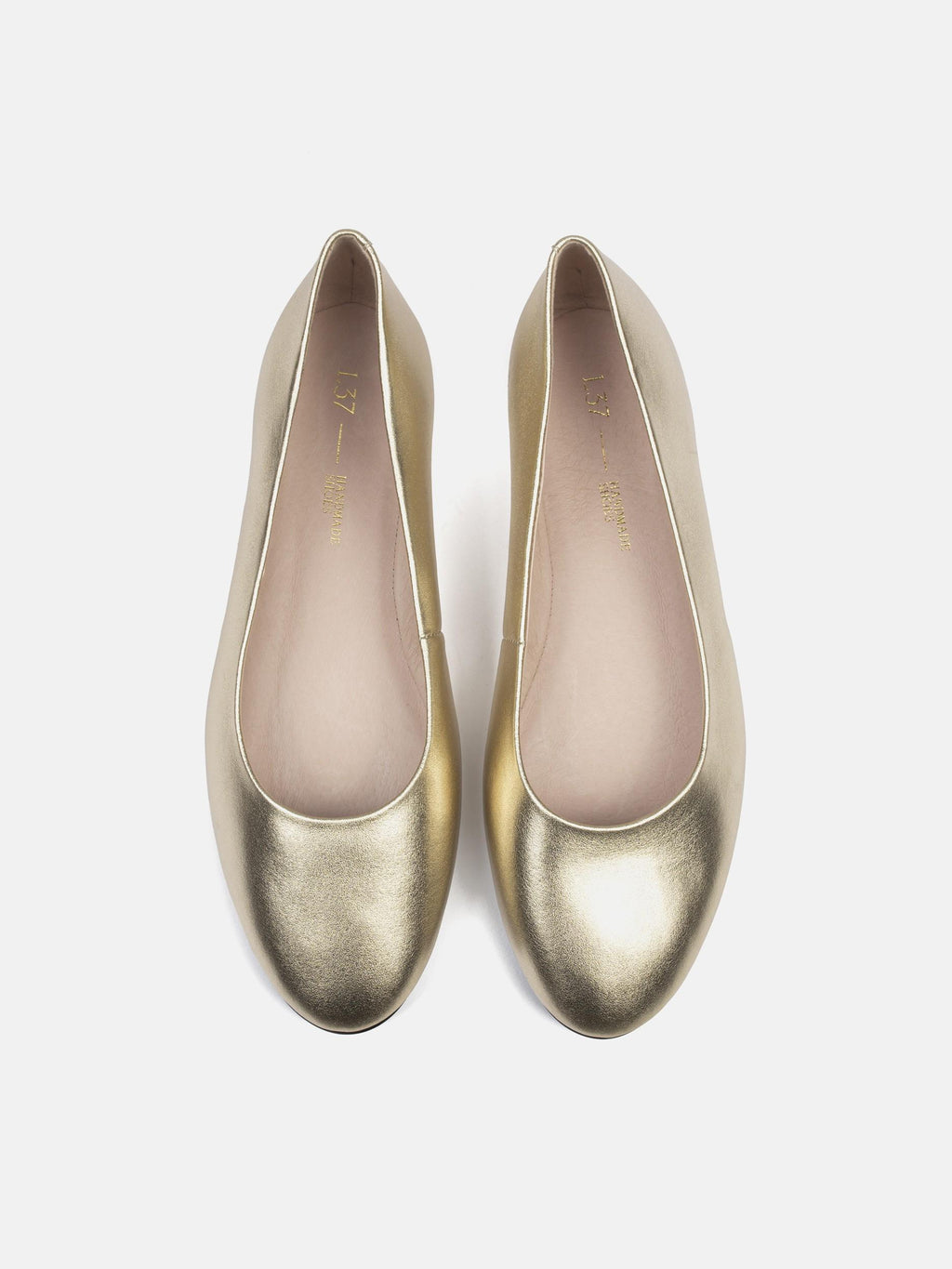 f93679a63f13e40a4efb0ff41527703c